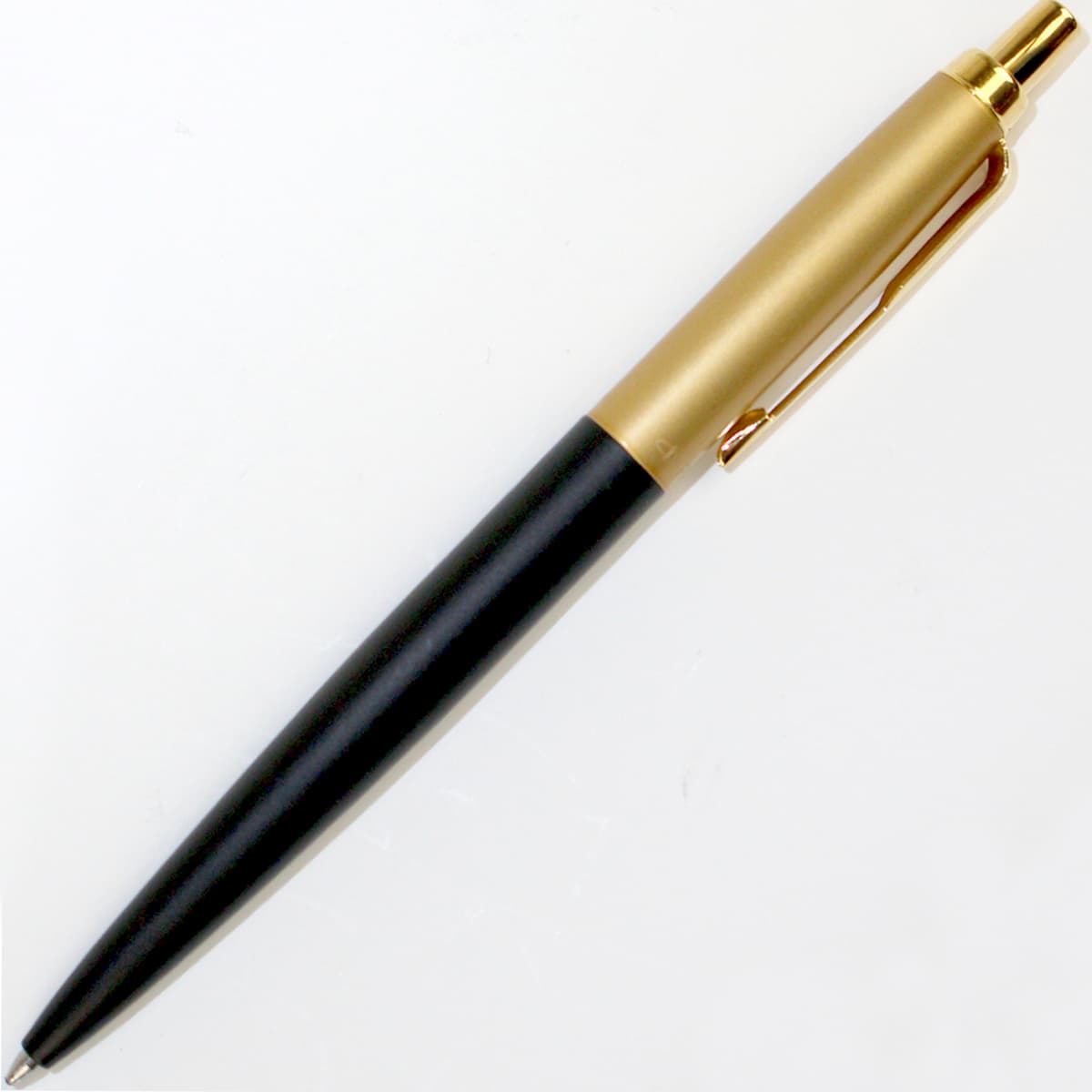 Ручка кульк. "Parker Jotter XL Matt Black&Gold" №13 032 — фото 4