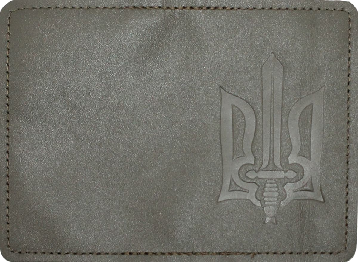 Обклад. на паспорт ID-1 Тризуб Меч шкіра хакі тисн. №54589 — купити | Канцелярський Сад