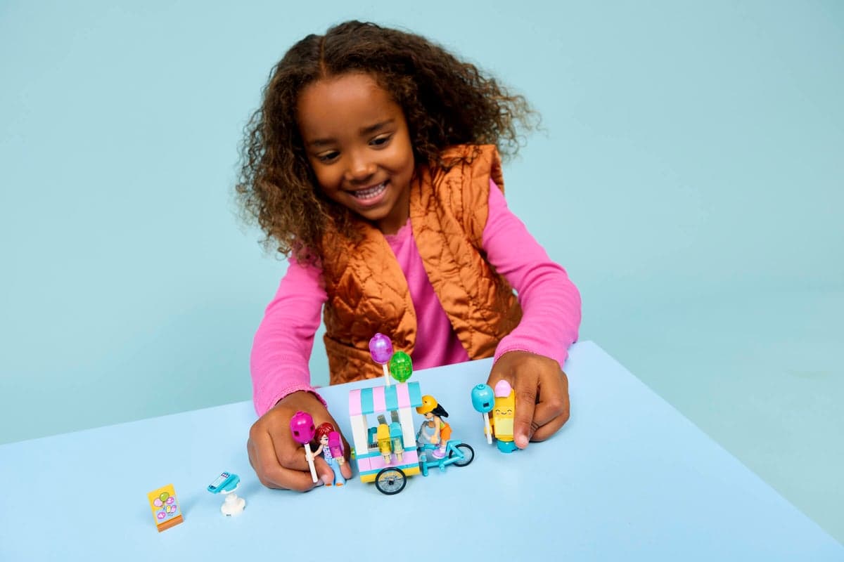 Конструктор "LEGO" Friends Конструктор Ятка з морозивом і повітряними кульками №L42692 — фото 8